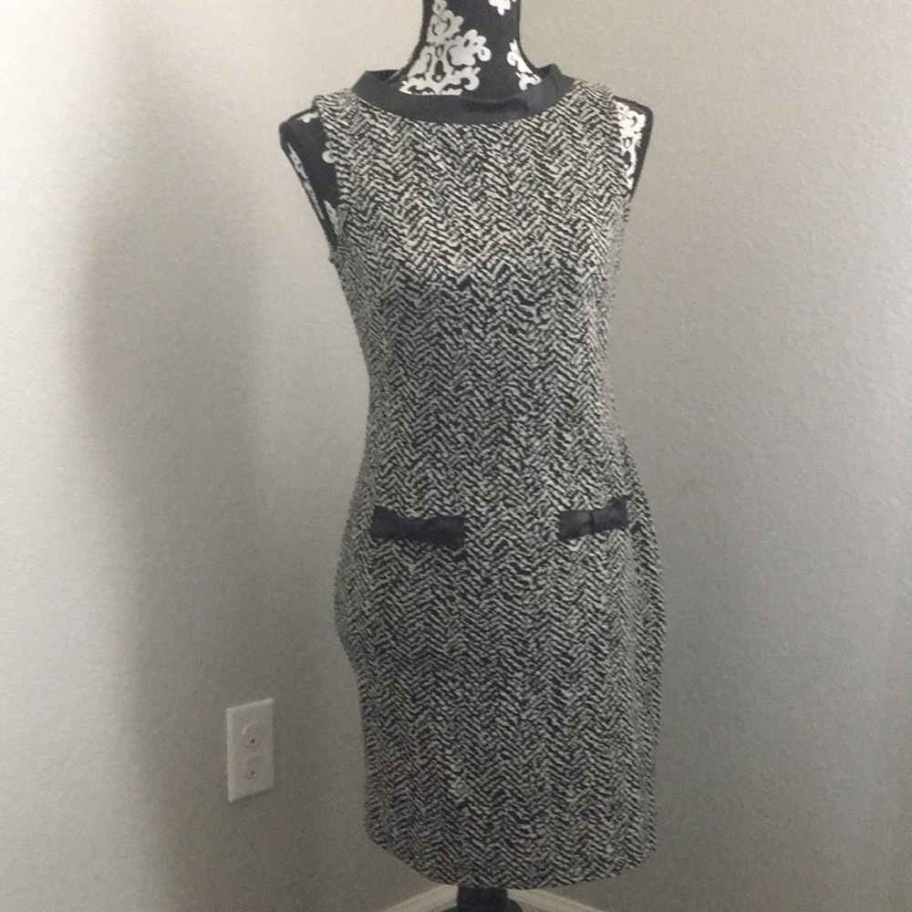 Black and white dress w/leather like trim
